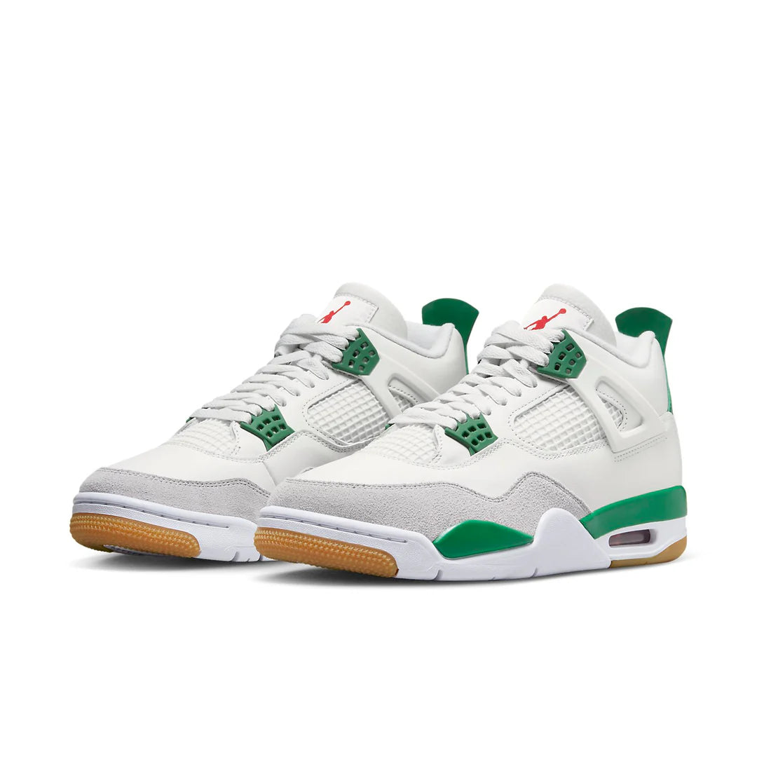 AIR JORDAN 4 RETRO SB “Pine Green”